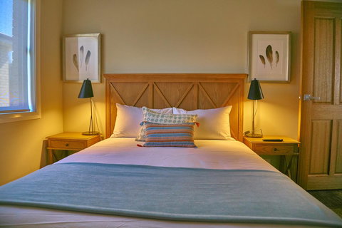 Hunter Oasis - Accommodation Cairns 24