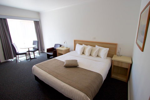 Albury Paddlesteamer Motel - Accommodation Cairns 30