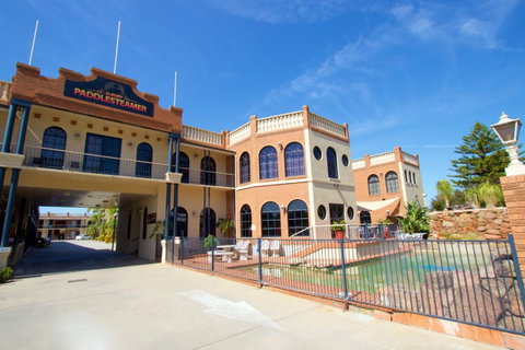 Albury Paddlesteamer Motel - Accommodation Cairns 3