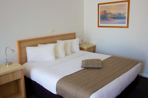 Albury Paddlesteamer Motel - Accommodation Cairns 31