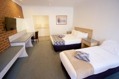 Albury Paddlesteamer Motel - Accommodation Cairns 20