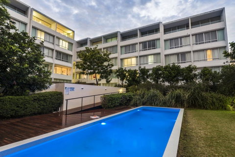Oaks Nelson Bay Lure Suites - Accommodation Cairns 9