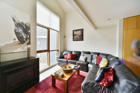 Snowstream 4 - Accommodation Cairns 7