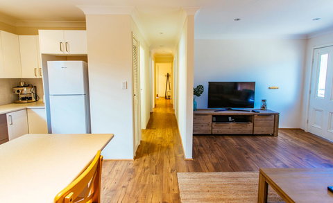 Sunbaker Pet Friendly Awards Finalist 4 Mins Walk To Culburra Beach - Accommodation Cairns 17