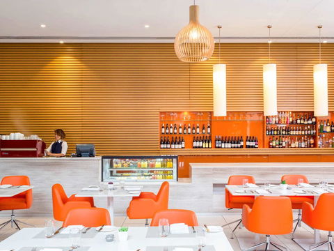 Novotel Newcastle Beach - Accommodation Cairns 2
