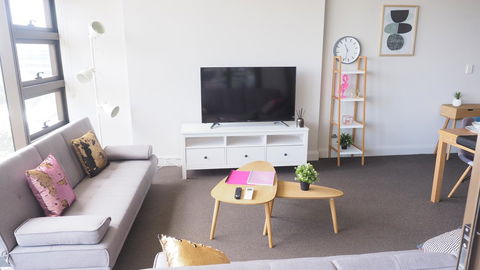 Skygarden Olympic Park View 2 Bedroom Apartment - Accommodation Cairns 36