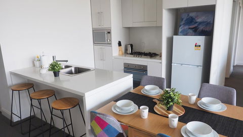 Skygarden Olympic Park View 2 Bedroom Apartment - Accommodation Cairns 43