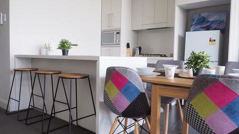 Skygarden Olympic Park View 2 Bedroom Apartment - Accommodation Cairns 44