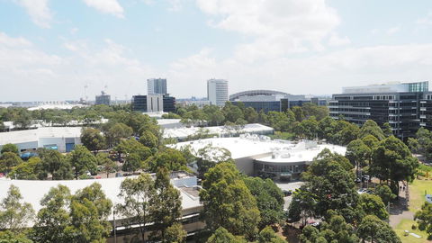 Skygarden Olympic Park View 2 Bedroom Apartment - Accommodation Cairns 16