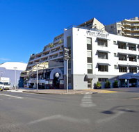 Manly Paradise Motel  Apartments - Accommodation Cairns