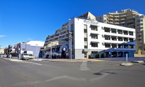 Manly Paradise Motel & Apartments - Accommodation Cairns 0