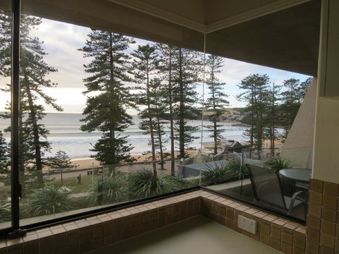 Manly Paradise Motel & Apartments - Accommodation Cairns 36