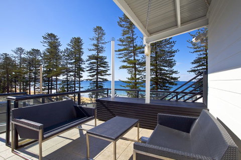 Manly Paradise Motel & Apartments - Accommodation Cairns 15