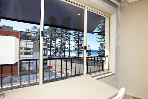 Manly Paradise Motel & Apartments - Accommodation Cairns 10