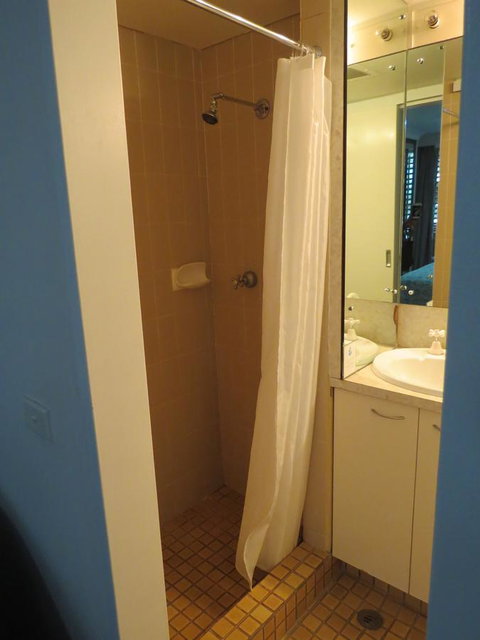 Manly Paradise Motel & Apartments - Accommodation Cairns 38