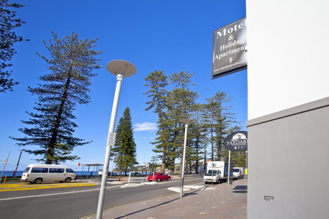 Manly Paradise Motel & Apartments - Accommodation Cairns 18