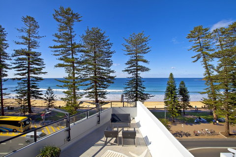 Manly Paradise Motel & Apartments - Accommodation Cairns 19