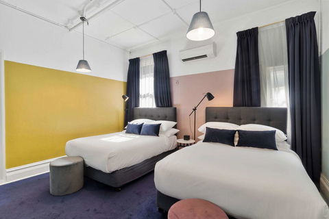 Hotel Harry, Ascend Hotel Collection - Accommodation Cairns 6