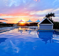 Oaks Waterfront Resort - Accommodation Cairns
