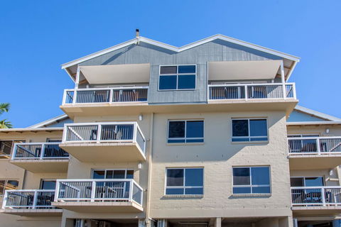 The Observatory Self Contained Apartments - Accommodation Cairns 17