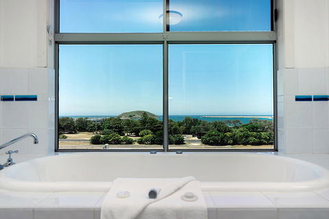 The Observatory Self Contained Apartments - Accommodation Cairns 5