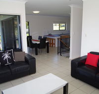 Breakaway 11 Scott Street - Accommodation Cairns