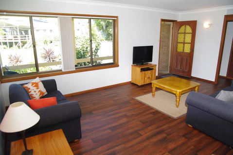 Breakaway, 11 Scott Street - Accommodation Cairns 9