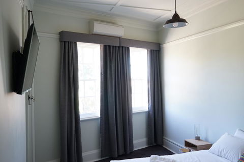 Rosehill Hotel - Accommodation Cairns 31