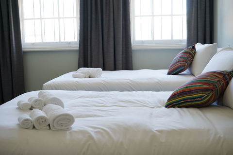 Rosehill Hotel - Accommodation Cairns 13