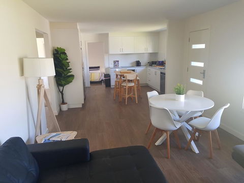 Golden Hill Cottage - Accommodation Cairns 8