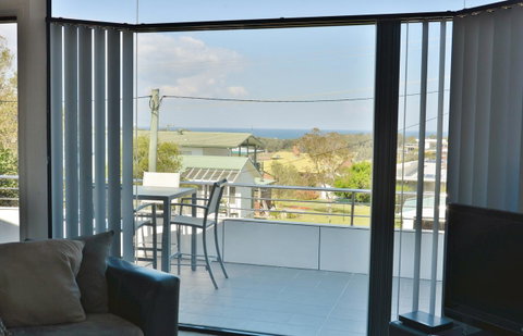 The Boat House - Accommodation Cairns 1