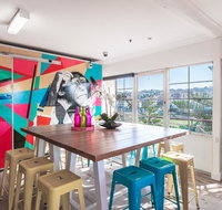 Mad Monkey Coogee Beach - Accommodation Cairns