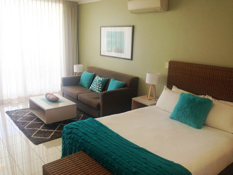 BASE Holidays - Ettalong Beach Premium Apartments - Accommodation Cairns 34