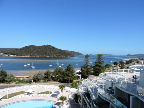 BASE Holidays - Ettalong Beach Premium Apartments - Accommodation Cairns 19