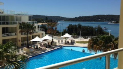 BASE Holidays - Ettalong Beach Premium Apartments - Accommodation Cairns 22