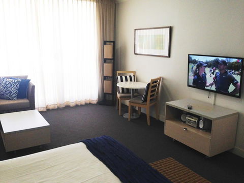 BASE Holidays - Ettalong Beach Premium Apartments - Accommodation Cairns 40