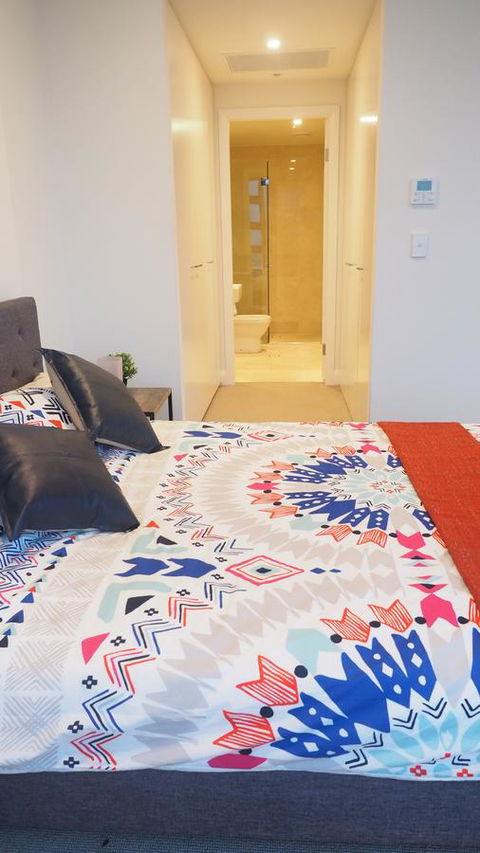 SkyGarden Sydney Olympic Park 3 & 4 Bedroom City View - Accommodation Cairns 26