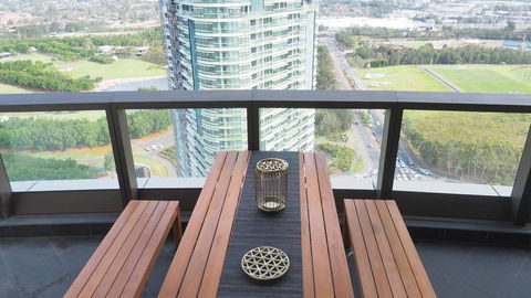 SkyGarden Sydney Olympic Park 3 & 4 Bedroom City View - Accommodation Cairns 18