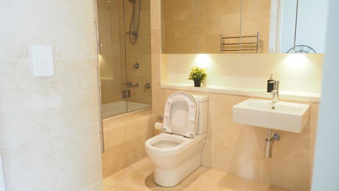 SkyGarden Sydney Olympic Park 3 & 4 Bedroom City View - Accommodation Cairns 6