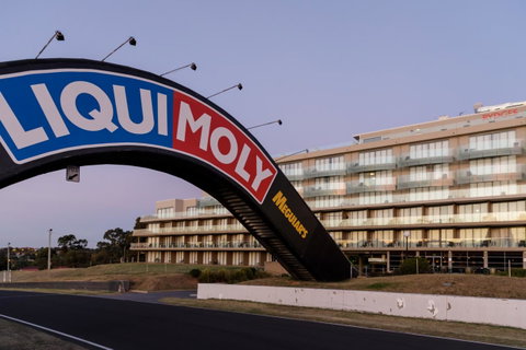 Rydges Mount Panorama Bathurst - Accommodation Cairns 0