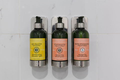 The Lucky Hotel - Accommodation Cairns 7