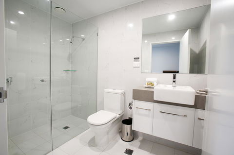 The Lucky Hotel - Accommodation Cairns 22