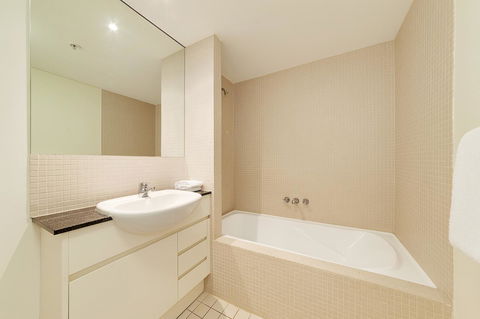 Wyndel Apartments - Apex North Sydney - Accommodation Cairns 9