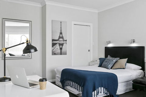 Airport Hotel Sydney - Accommodation Cairns 0