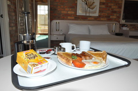 Mollymook Surfbeach Motel & Apartments - Accommodation Cairns 2