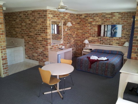 Mollymook Surfbeach Motel & Apartments - Accommodation Cairns 5