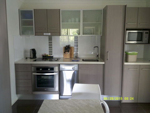 Pelican H2O One & Two Bedroom Apartments - Accommodation Cairns 16