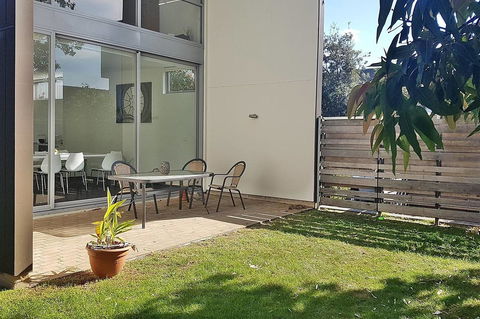 Coast 35 - Accommodation Cairns 6