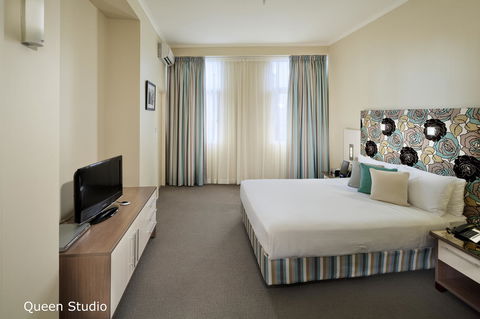 Best Western Plus Hotel Stellar - Accommodation Cairns 13