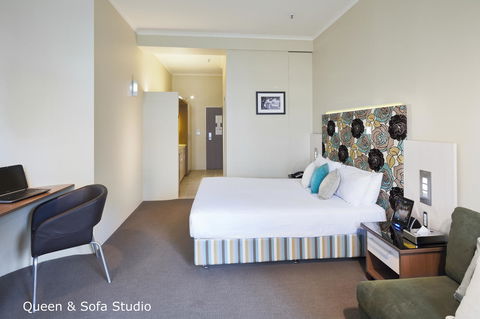 Best Western Plus Hotel Stellar - Accommodation Cairns 11